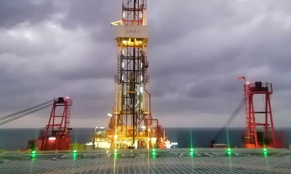HH36 hydraulic pile hammer